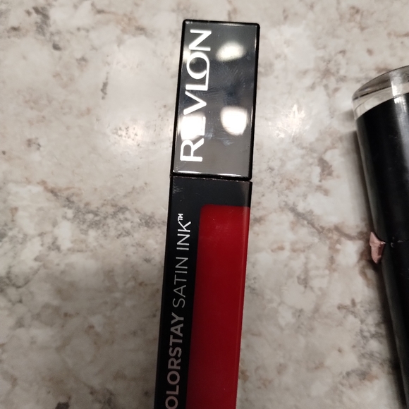 Makeup bundle - Picture 14 of 16